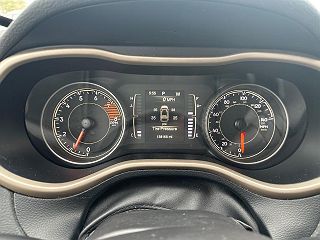 2017 Jeep Cherokee Latitude 1C4PJMCS0HW546905 in Altoona, IA 18