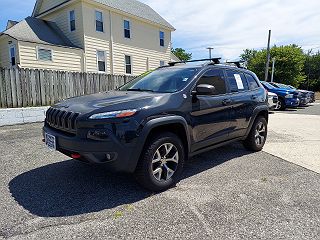 2017 Jeep Cherokee Trailhawk 1C4PJMBS8HW563601 in Belmar, NJ 3