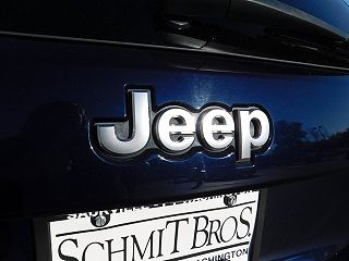 2017 Jeep Grand Cherokee Summit 1C4RJFJGXHC755492 in Saukville, WI 9