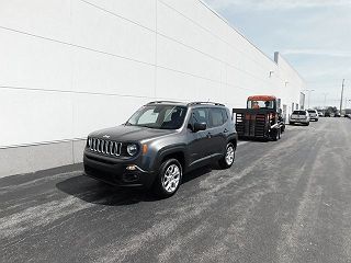 2017 Jeep Renegade Latitude ZACCJBBB5HPE68140 in Bowling Green, OH 1