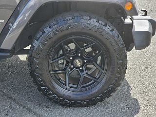 2017 Jeep Wrangler Sahara 1C4BJWEG0HL516884 in Edmonds, WA 9