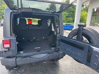 2017 Jeep Wrangler  1C4BJWDG8HL606902 in Sunbury, PA 20