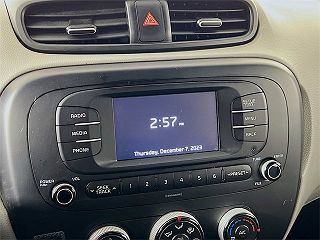 2017 Kia Soul Base KNDJN2A23H7487862 in Indianapolis, IN 16