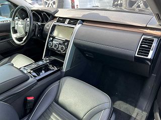 2017 Land Rover Discovery HSE Luxury SALRHBBV9HA030844 in San Francisco, CA 8