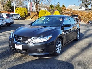 2017 Nissan Altima  1N4AL3AP9HC481326 in Pawtucket, RI 4