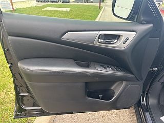 2017 Nissan Pathfinder SL 5N1DR2MM2HC900226 in Anderson, IN 35