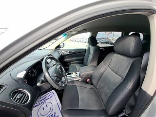 2017 Nissan Pathfinder  5N1DR2MM8HC616258 in Martinsburg, WV 11