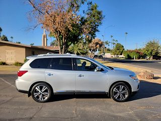 2017 Nissan Pathfinder Platinum 5N1DR2MN5HC601550 in Mesa, AZ 3