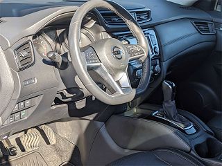 2017 Nissan Rogue SL 5N1AT2MV7HC825441 in Danbury, CT 15