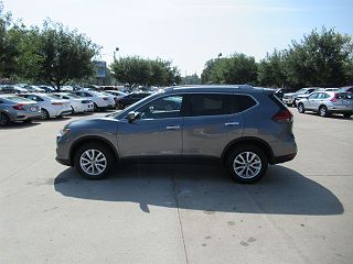 2017 Nissan Rogue SV 5N1AT2MV5HC843176 in Des Moines, IA 8