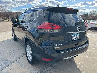 2017 Nissan Rogue SV 5N1AT2MV0HC760870 in Faribault, MN 6