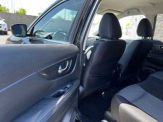 2017 Nissan Rogue SV JN8AT2MT3HW143825 in Fremont, CA 16