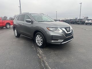2017 Nissan Rogue SV KNMAT2MT2HP595335 in Marshall, IL 7