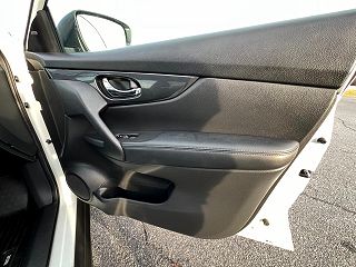 2017 Nissan Rogue SV KNMAT2MV8HP601639 in Reading, PA 21