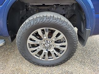 2017 Nissan Titan XD Platinum Reserve 1N6AA1F40HN556645 in Beeville, TX 26