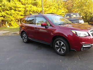 2017 Subaru Forester 2.5i JF2SJAJC2HH408289 in Londonderry, NH 4