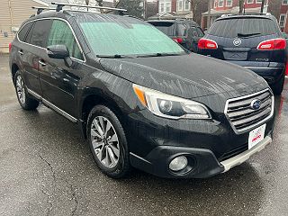 2017 Subaru Outback 3.6R Touring VIN: 4S4BSETCXH3318624