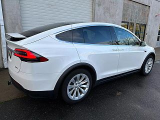 2017 Tesla Model X 100D 5YJXCDE27HF079218 in Portland, OR 7