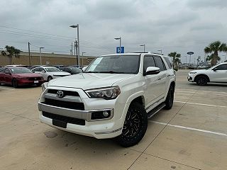 2017 Toyota 4Runner  JTEZU5JR7H5148842 in Corpus Christi, TX 1
