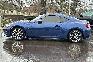 2017 Toyota 86  JF1ZNAA10H8709018 in Eugene, OR 5