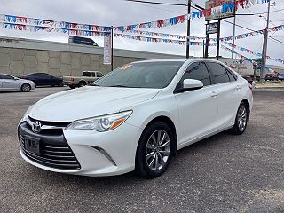 2017 Toyota Camry XLE 4T1BF1FK0HU623558 in San Marcos, TX