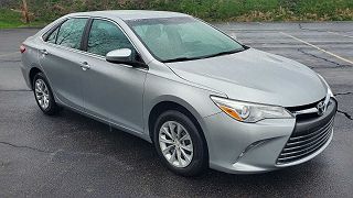 2017 Toyota Camry LE 4T1BF1FK8HU378587 in Warren, OH
