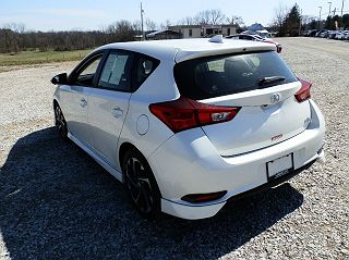 2017 Toyota Corolla iM Base JTNKARJE9HJ532448 in Rockbridge, OH 7