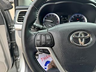 2017 Toyota Highlander XLE 5TDJZRFHXHS459508 in Mc Clellandtown, PA 17