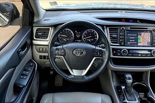 2017 Toyota Highlander Limited 5TDYZRFH3HS201605 in Oklahoma City, OK 5