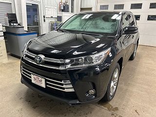 2017 Toyota Highlander Limited 5TDDGRFH8HS033500 in Paynesville, MN 2