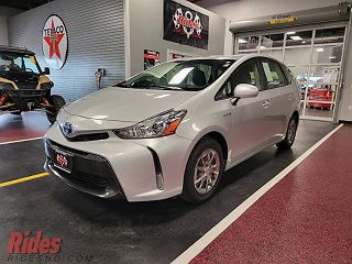 2017 Toyota Prius v Three VIN: JTDZN3EU0HJ060999
