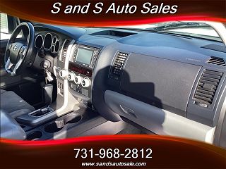 2017 Toyota Sequoia SR5 5TDBW5G1XHS151763 in Lexington, TN 23