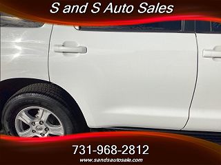 2017 Toyota Sequoia SR5 5TDBW5G1XHS151763 in Lexington, TN 32