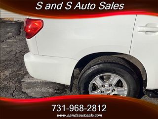 2017 Toyota Sequoia SR5 5TDBW5G1XHS151763 in Lexington, TN 33