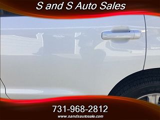 2017 Toyota Sequoia SR5 5TDBW5G1XHS151763 in Lexington, TN 37