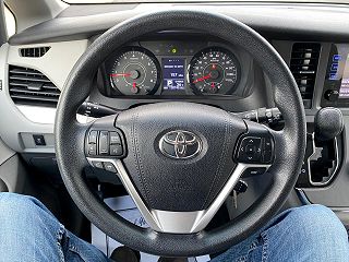 2017 Toyota Sienna LE 5TDJZ3DC9HS183357 in Fruitport, MI 21