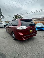 2017 Toyota Sienna SE 5TDXZ3DC0HS889773 in South Gate, CA 4