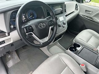 2017 Toyota Sienna XLE 5TDYZ3DC7HS807848 in Springfield, VA 16