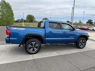 2017 Toyota Tacoma TRD Sport 3TMCZ5ANXHM055736 in College Place, WA 5
