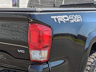 2017 Toyota Tacoma  3TMCZ5AN5HM051321 in Kenosha, WI 14