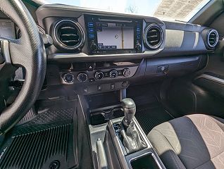 2017 Toyota Tacoma  3TMCZ5AN5HM051321 in Kenosha, WI 31