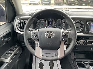 2017 Toyota Tacoma  5TFCZ5AN8HX059634 in Madison, OH 6