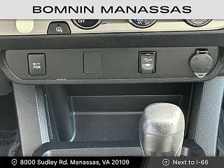 2017 Toyota Tacoma SR5 5TFAZ5CN9HX039641 in Manassas, VA 21
