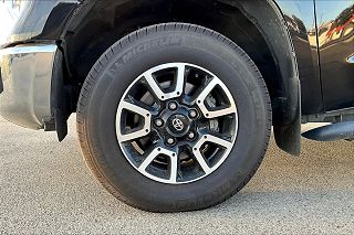2017 Toyota Tundra SR5 5TFEY5F12HX218567 in Fresno, CA 9