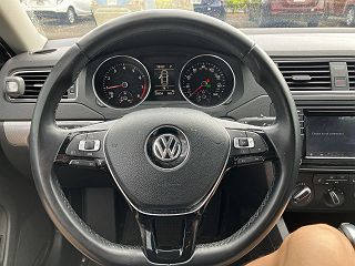 2017 Volkswagen Jetta SE 3VWDB7AJ3HM205426 in Honolulu, HI 7