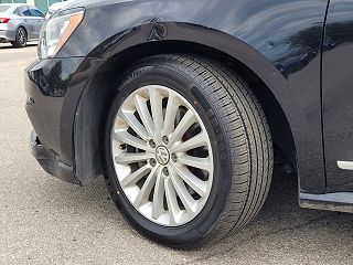 2017 Volkswagen Passat SE 1VWBT7A3XHC012584 in San Antonio, TX 30