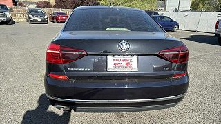 2017 Volkswagen Passat SE 1VWBT7A36HC068294 in Selah, WA 4