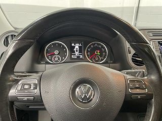2017 Volkswagen Tiguan Sport WVGUV7AX0HK023961 in Youngstown, OH 14