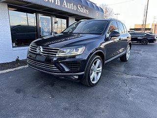 2017 Volkswagen Touareg Executive WVGGF7BP8HD003888 in Georgetown, KY 6