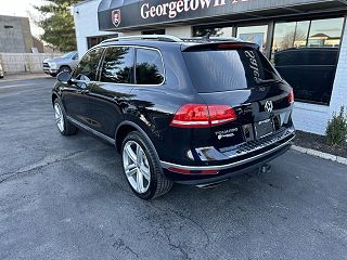 2017 Volkswagen Touareg Executive WVGGF7BP8HD003888 in Georgetown, KY 8